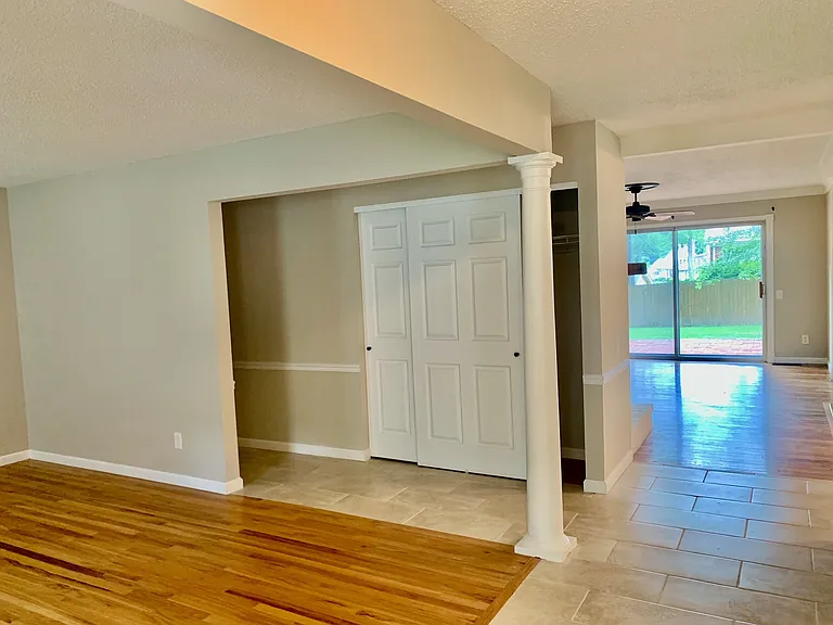 1411 Oldfarm Dr — Photo 16