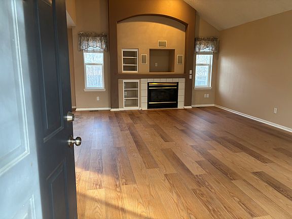 3rd image of 12654 Pronghorn St