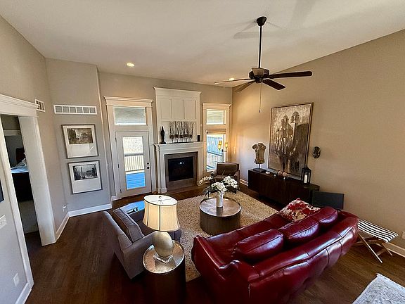 5th image of 6128 NW 95th Pl