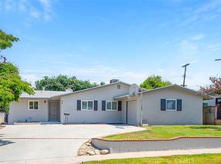 31 Brookdale Dr, Redlands, CA 92373