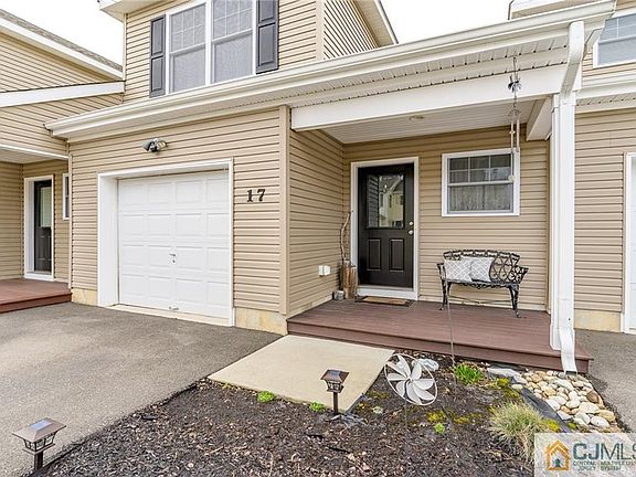 2nd image of 17 Wiley Way
