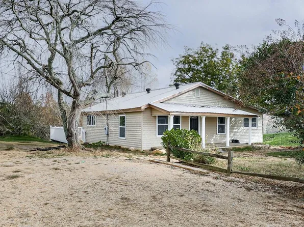 76 Townsend Teague Rd NE, Fairmount, GA 30139