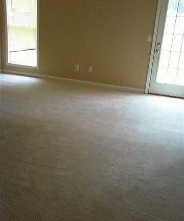 3rd image of 242 Bent Oaks Dr