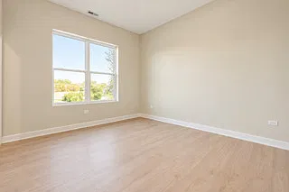 3 bed, 1450 sqft, $2,500 — Photo 4