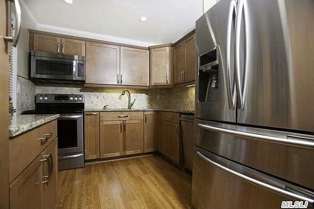 1st image of 2804 Janet Ave