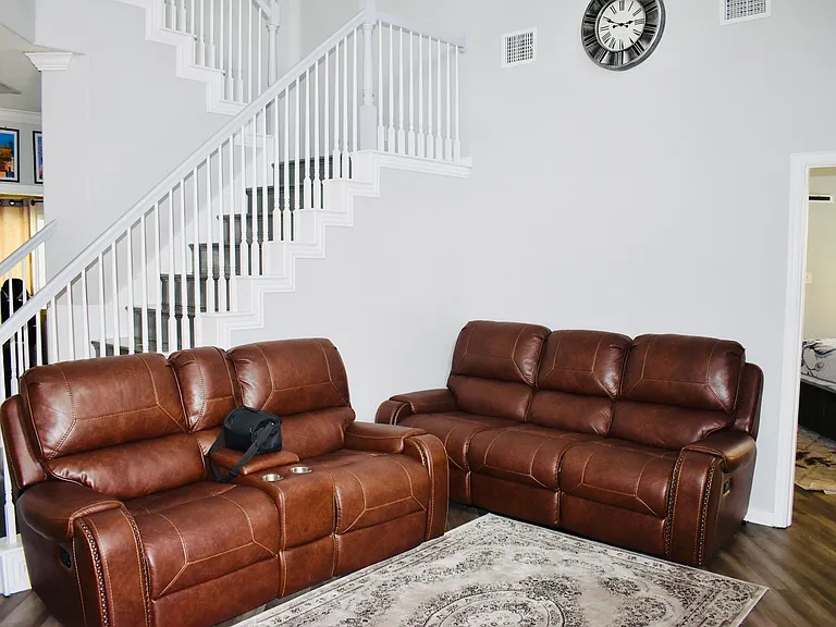 134 Turnberry Ln — Photo 8