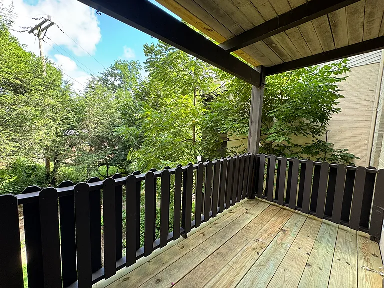 310 Abbeyville Rd #C — Photo 12