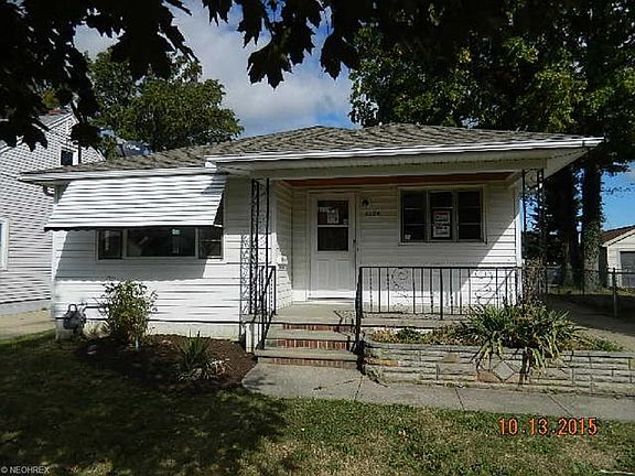 4th image of 1104 Highland Park Blvd