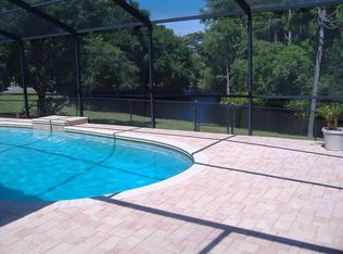 1375 S Disston Ave, Tarpon Springs, FL 34689