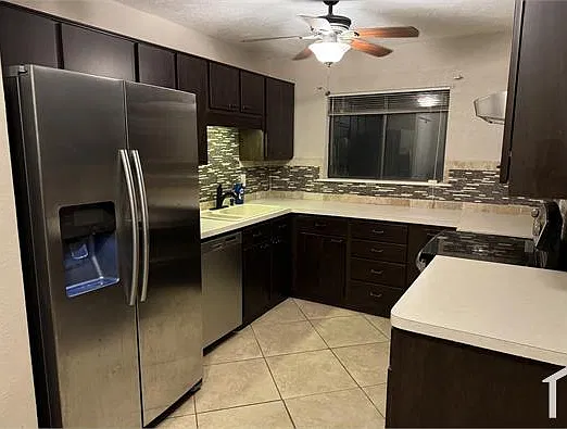3 bed, 1400 sqft, $2,100 — Photo 1
