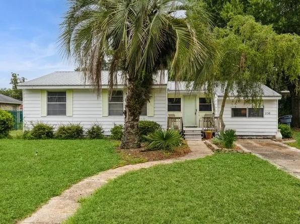 236 Marshall Dr NE, Fort Walton Beach, FL 32547