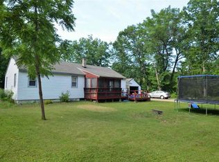 N5725 Edgewood Rd, Shawano, WI 54166