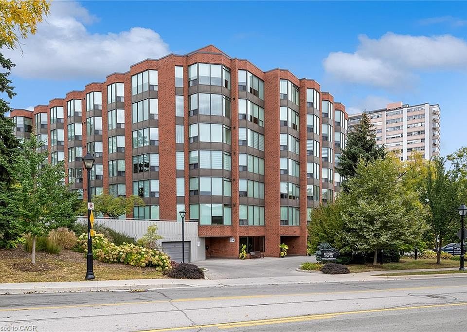 1st image of 2121 Lakeshore Rd #404