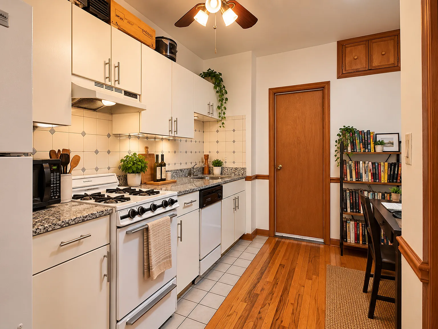 Studio, 1.0 bath, $1,575 — Photo 4