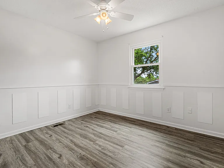 3423 Club House Rd — Photo 16