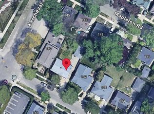 144 Muir Rd, Grosse Pointe Farms, MI 48236