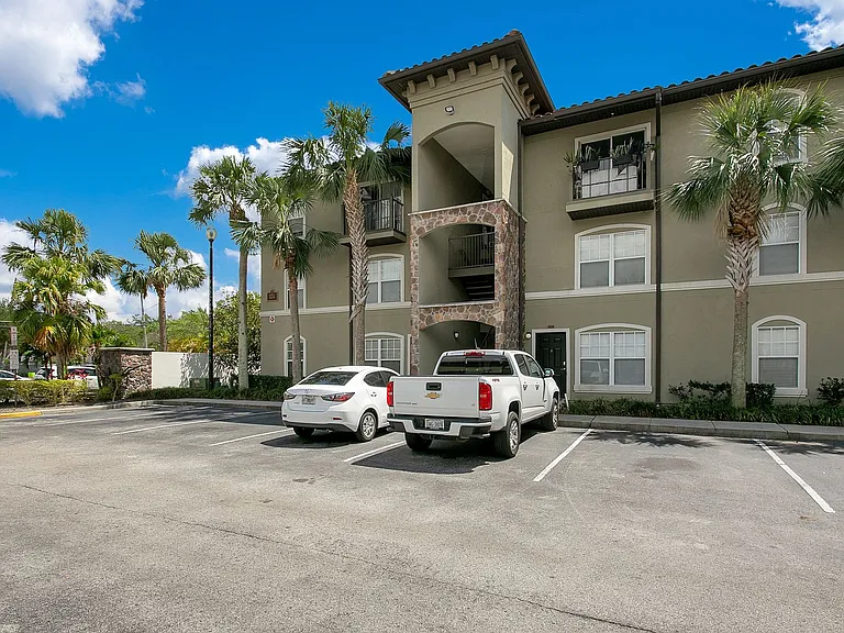 3656 N Goldenrod Rd — Photo 33