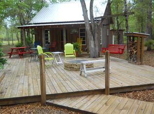 3542 High Cliff Rd, Southport, FL 32409