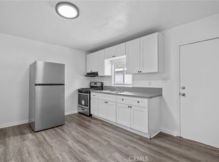 9538 Compton Ave, Los Angeles, CA 90002