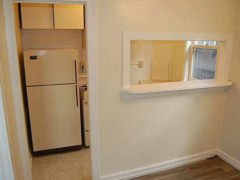 1739 G St. — Photo 17