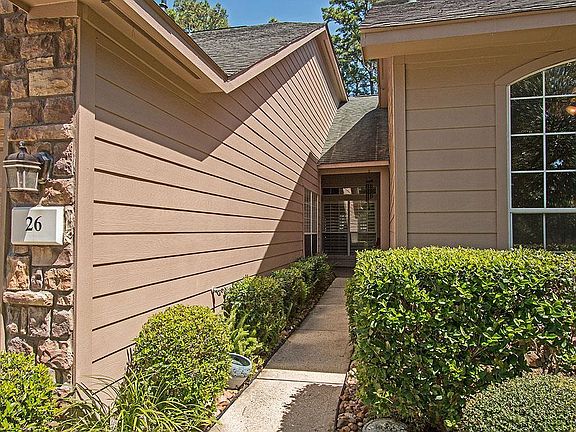 As you walk up the landscaped pathway, you ll be happy to know all outdoor maintenance is provided by the HOA. No yard work necessary for you!