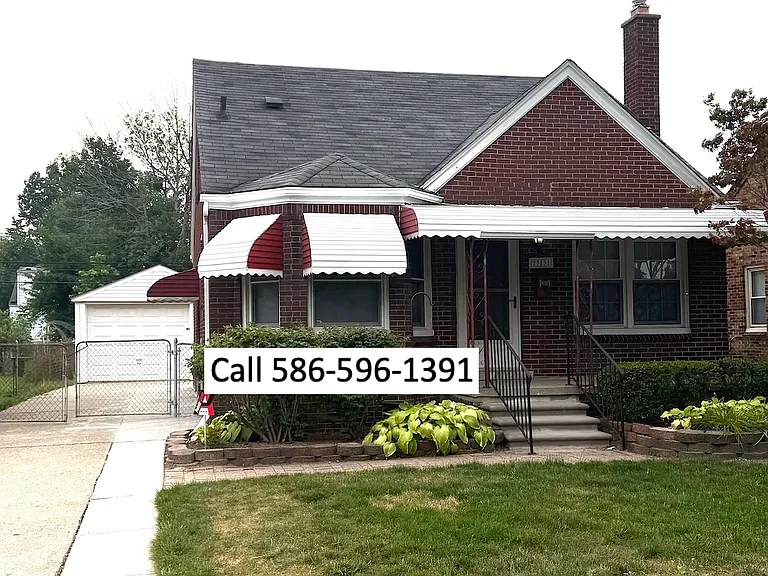 23131 David Ave — Photo 2