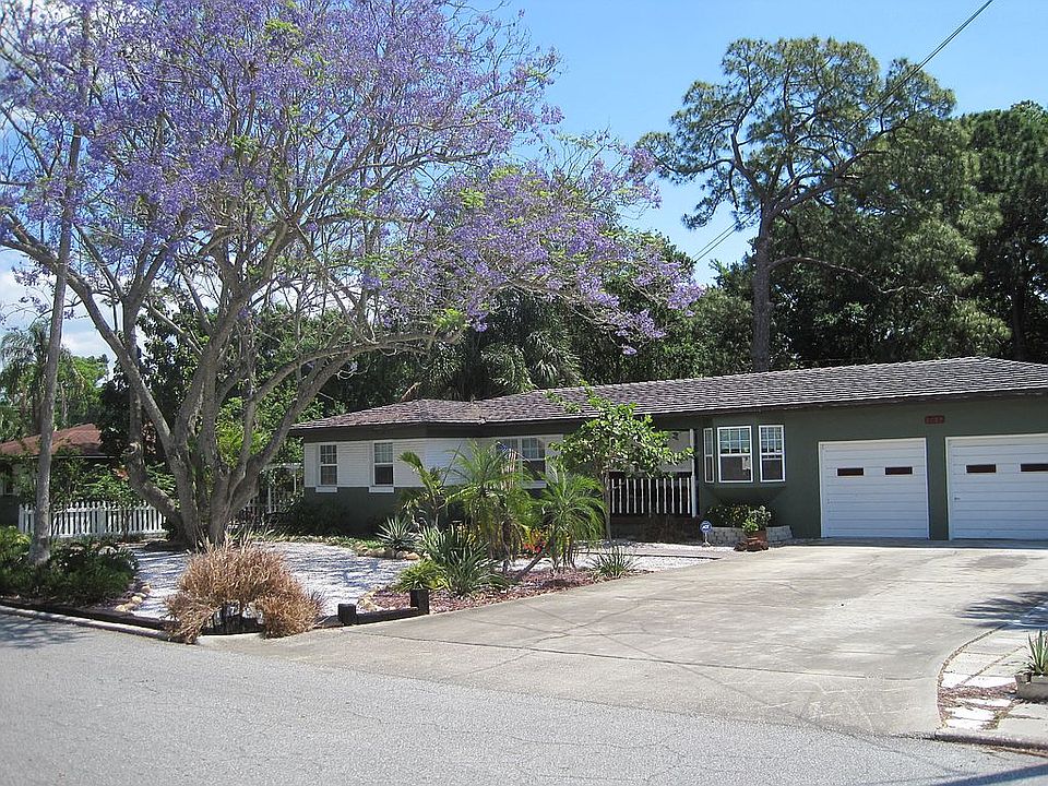 1st image of 1757 Douglas Ave