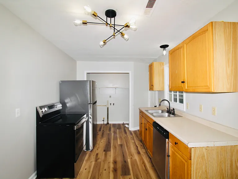3254 Minnich Ave — Photo 5