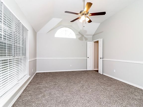 5th image of 1618 Churchill Ln
