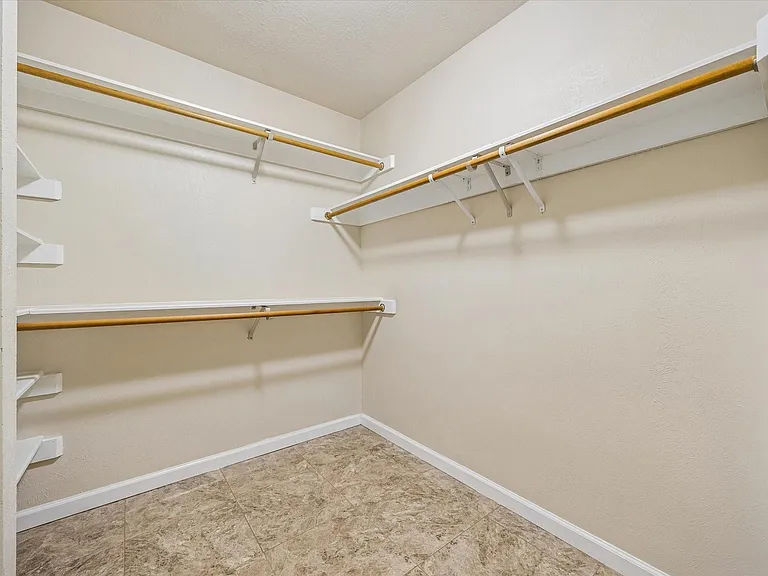 9806 Gold Cup Way — Photo 19