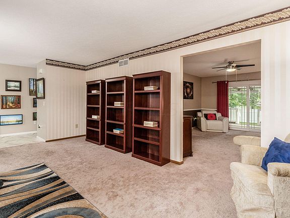 5th image of 937 Glyn Jones Ct