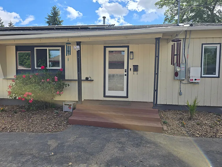 8122 NE Wygant St — Photo 6