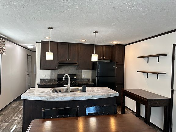 4th image of 50 Delger Rd