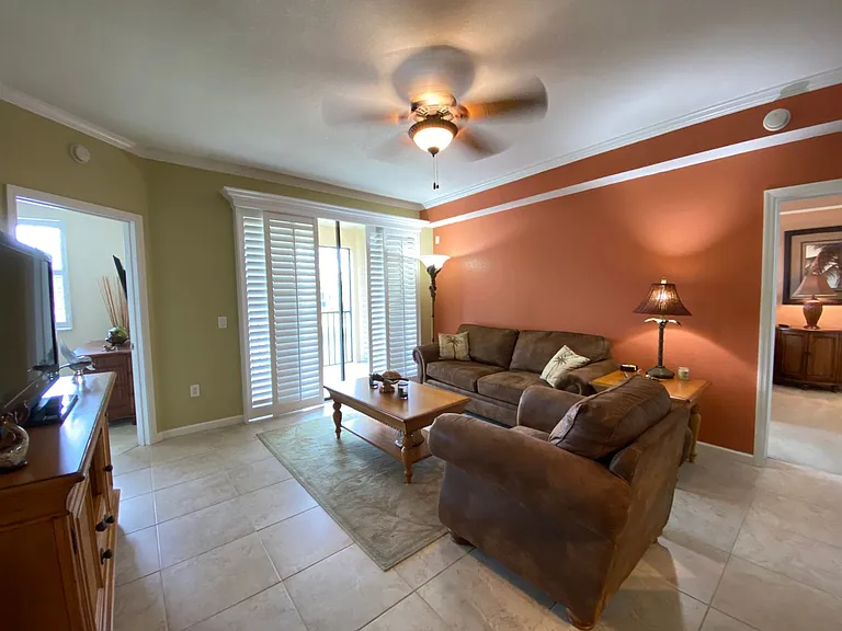 12940 Positano Cir #204 — Photo 8