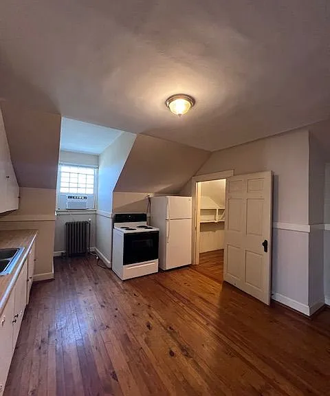 310 Washington St #9 — Photo 33