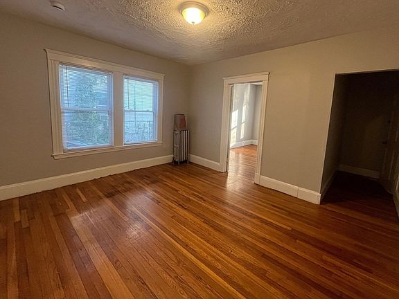 5th image of 53 Arlington St