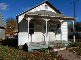 308 5th St, Lincoln, IL 62656