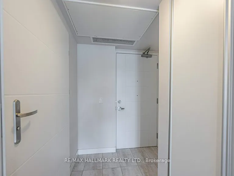 257 Hemlock St #309 — Photo 6