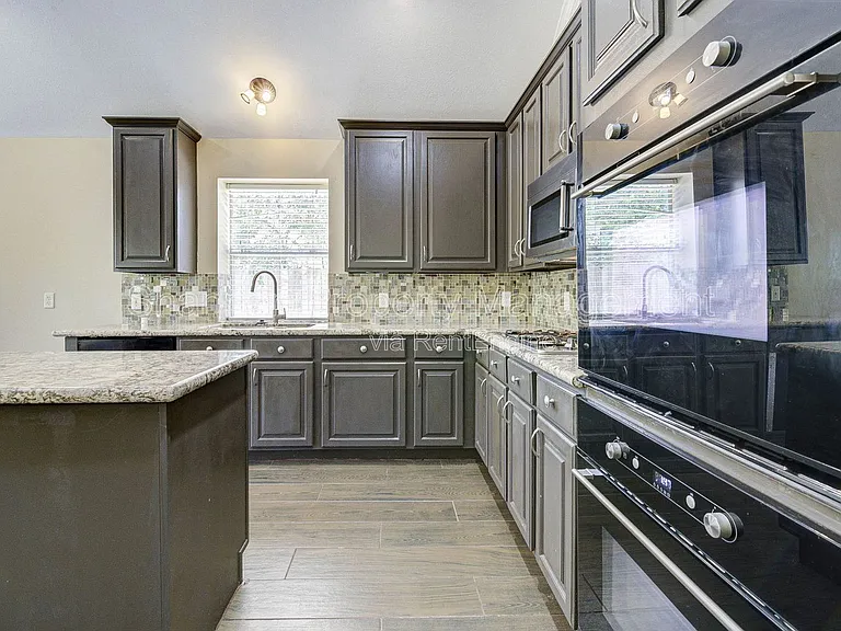 14407 Jessica Falls Cir — Photo 5