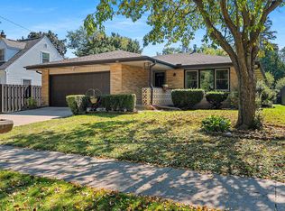 625 E Grant St, Appleton, WI 54911