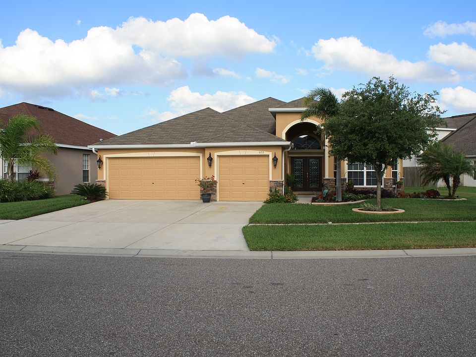 1st image of 6715 Cromwell Garden Dr