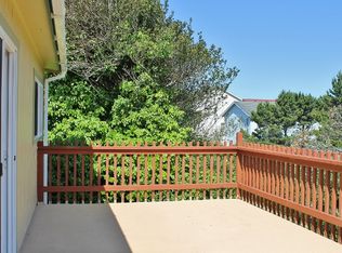 1229 NW 13th St, Lincoln City, OR 97367