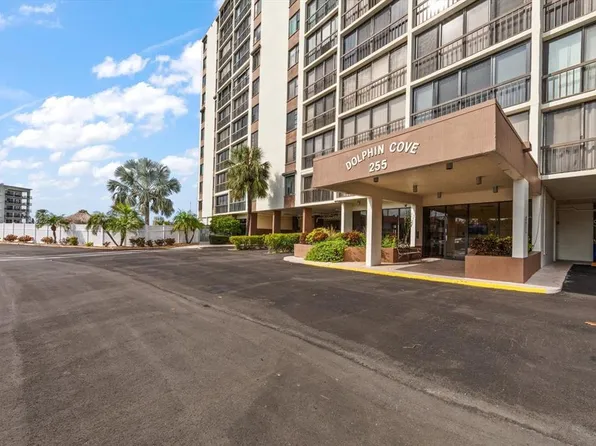 255 Dolphin Point #508, Clearwater, FL 33767