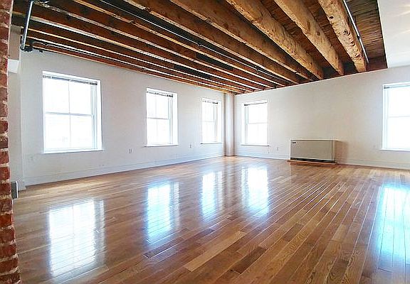 5th image of 36 Peck Slip APT 2B