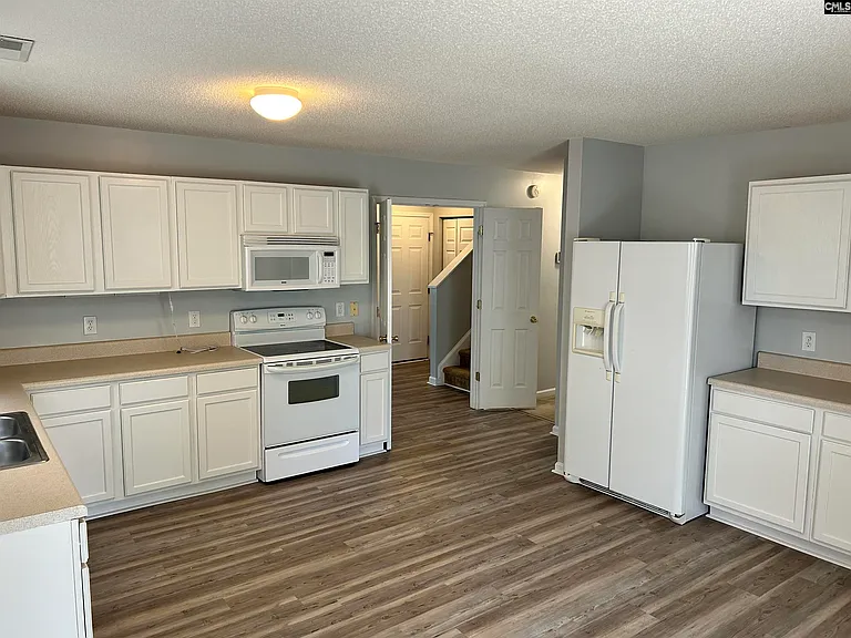 415 Dahoon Dr — Photo 11