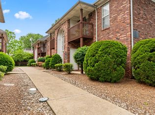 1144 Neon Way, Louisville, KY 40204