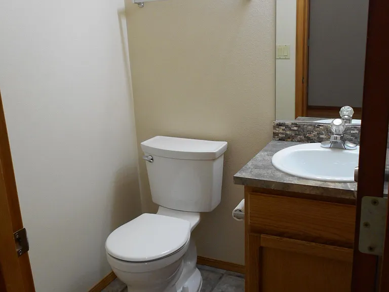 21614 Jay St — Photo 11