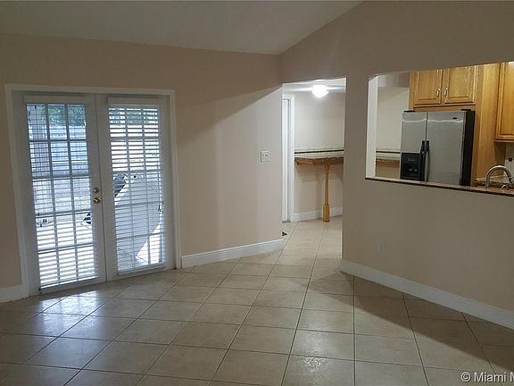 4th image of 10395 SW 209th Ln #0