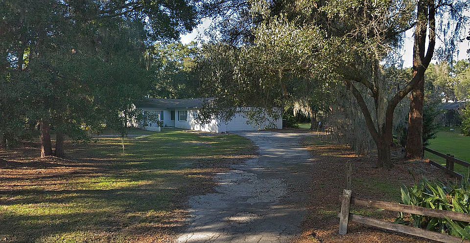 1st image of 106 Hickory Creek Blvd