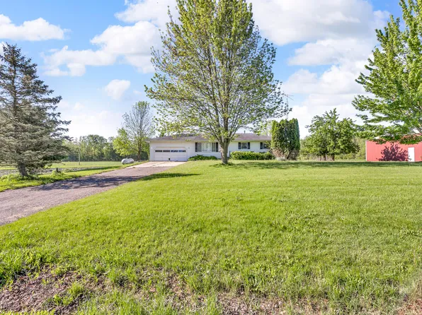 2595 Fike Rd, Jasper, MI 49248